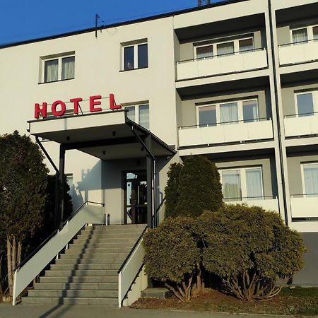 Hotel Mlawa Esterno foto